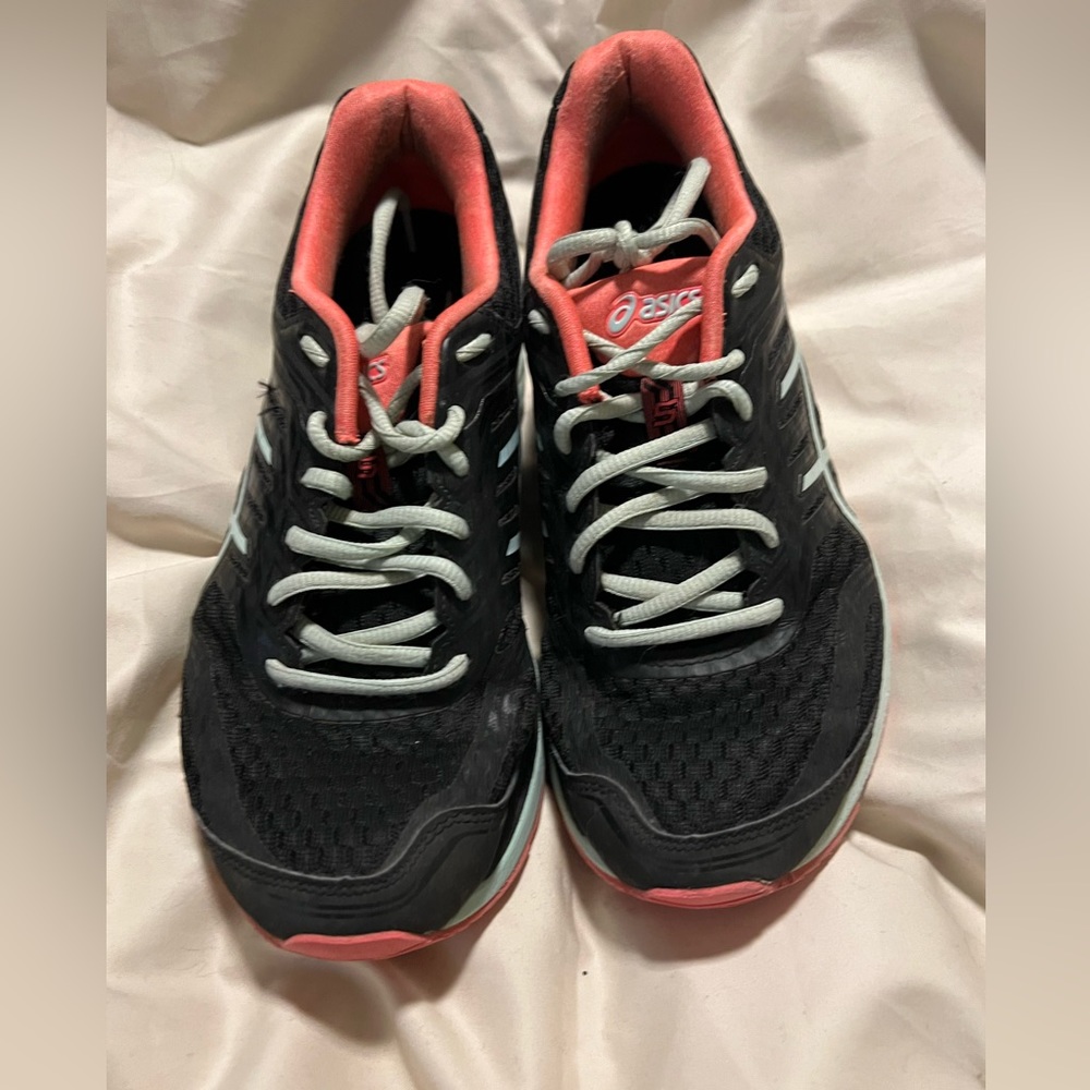 Asics GT-2000 5 Running Shoes Women's sz  9 (T757N)
